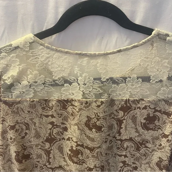 Easel Flowy Bell Sleeve Small Boho Floral Lace Botanical Artsy Fairy Whimsical - Picture 8 of 11